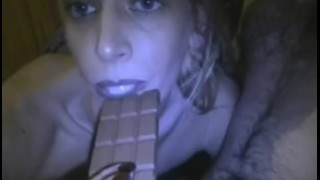 Amateur girlfriend home blowjob with cum in mouth