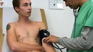 Fuck me gay porn I turned on the electrostimulation