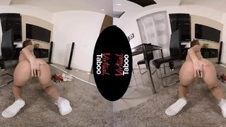 Lonely Kitty Meows Her Pussy