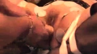 Molly’s orgasmes while tied up with tape