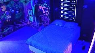 voyeurcam-casa-salsa-disturbed